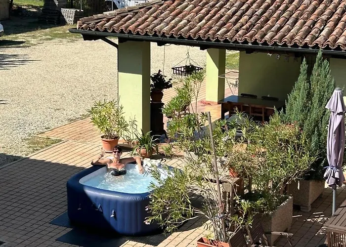 La Cascina Dei Banditi 4* Costigliole d'Asti